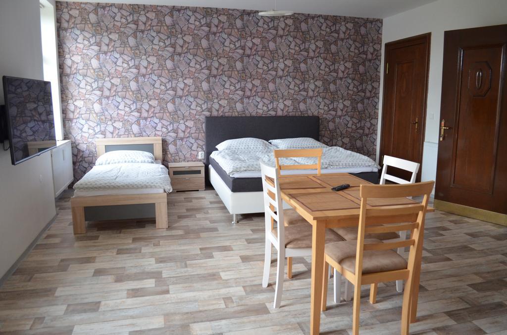 Penzion Jungmannova Sluknov Room photo